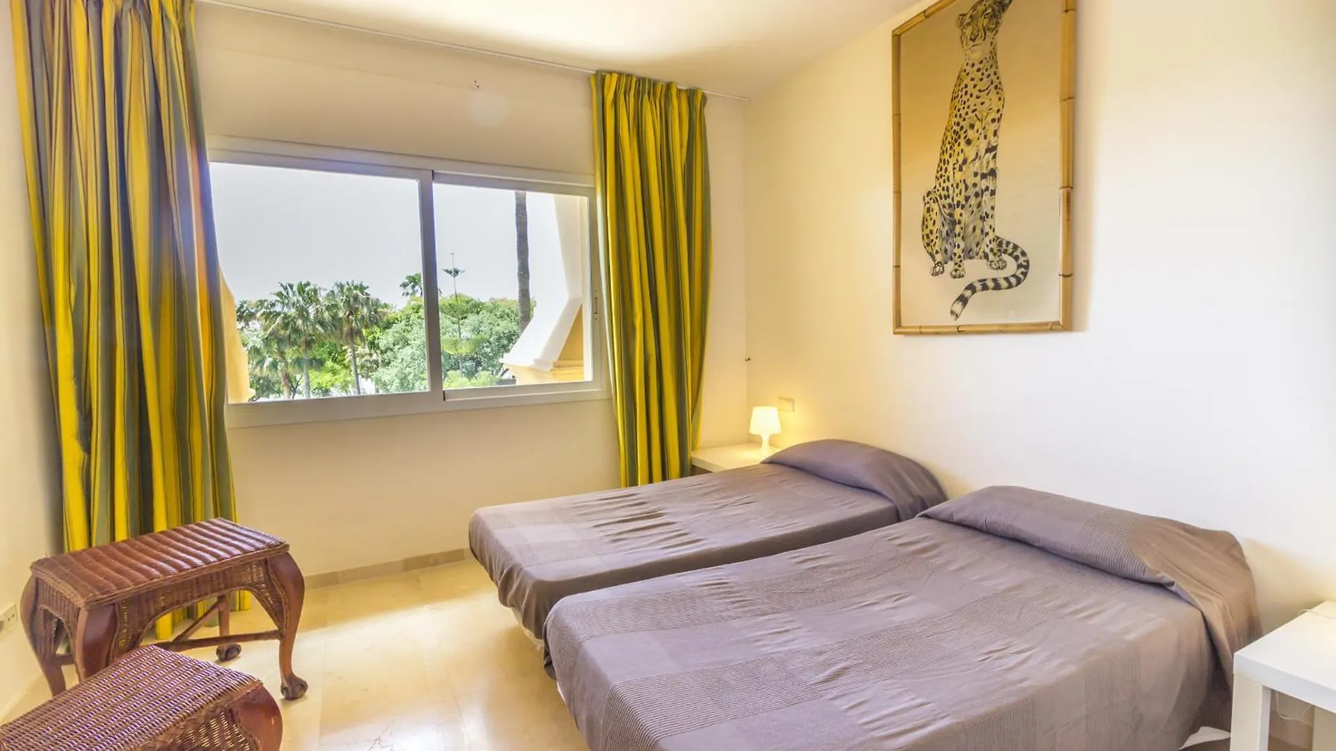 Apartment Cubo'S Apartamento Boutique Elviria Hills Marbella Spain