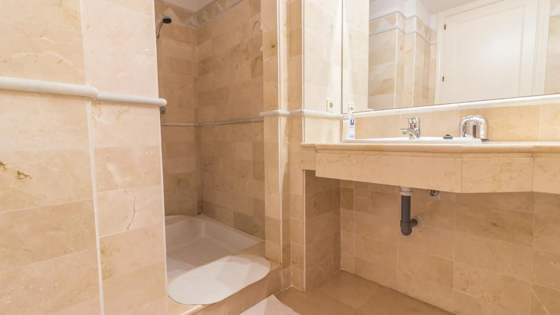 Cubo'S Apartamento Boutique Elviria Hills Marbella Apartment