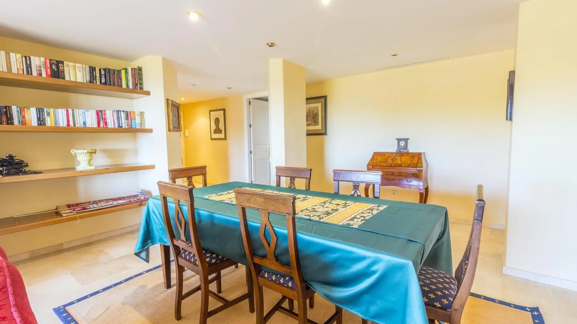 Cubo'S Apartamento Boutique Elviria Hills Marbella 0*,  Spain