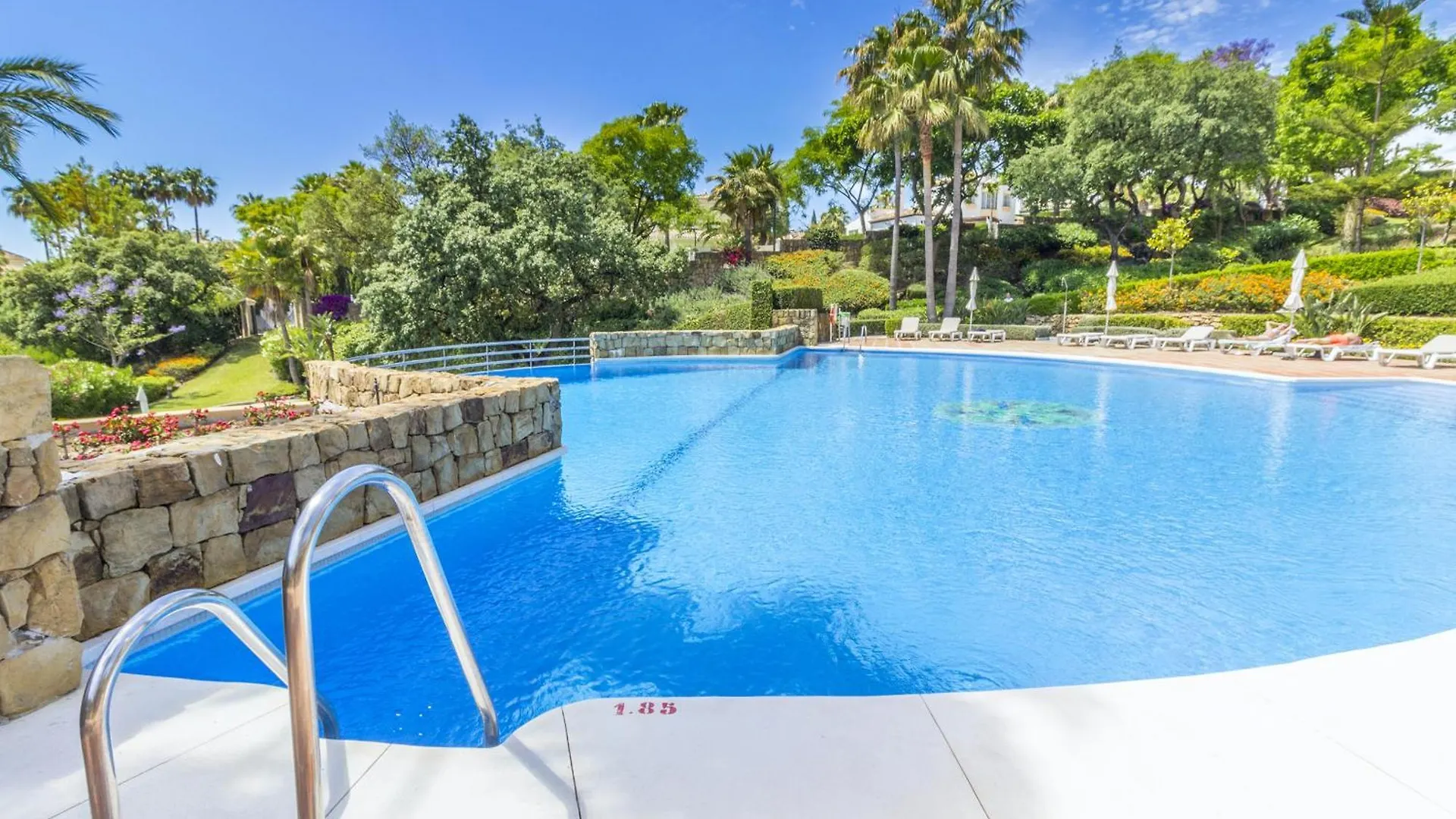 Cubo'S Apartamento Boutique Elviria Hills Marbella Apartment